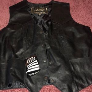 NWT ATL Leather Vest Vintage